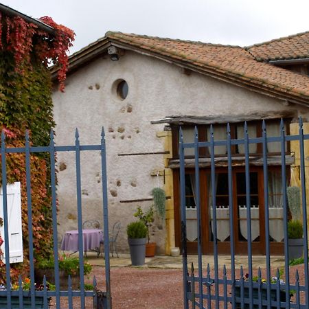 La Grange Villa Coutouvre Esterno foto