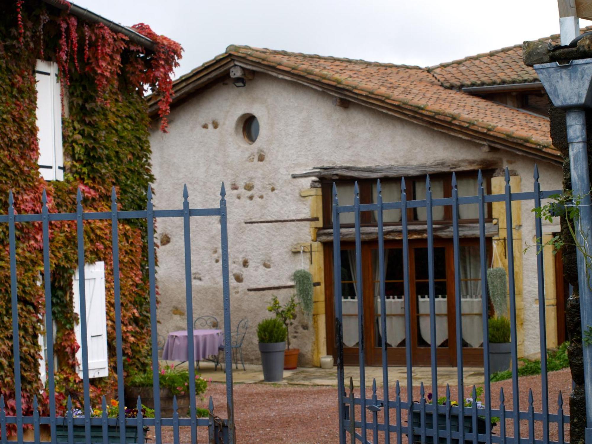 La Grange Villa Coutouvre Esterno foto